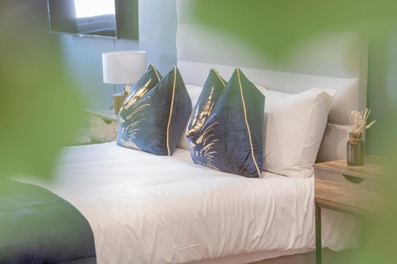 Morden Studio Flat Moments Away From Brighton Seafront Apartment Bagian luar foto