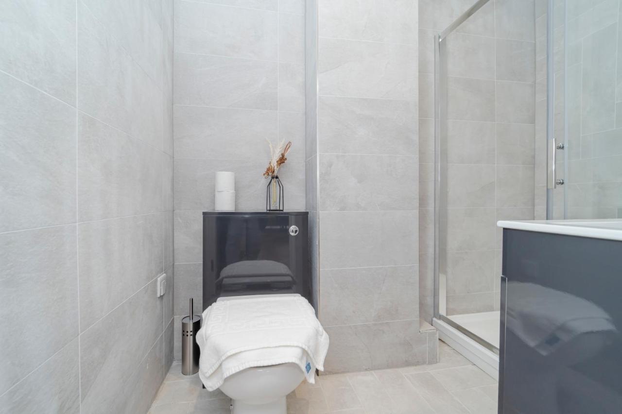 Morden Studio Flat Moments Away From Brighton Seafront Apartment Bagian luar foto