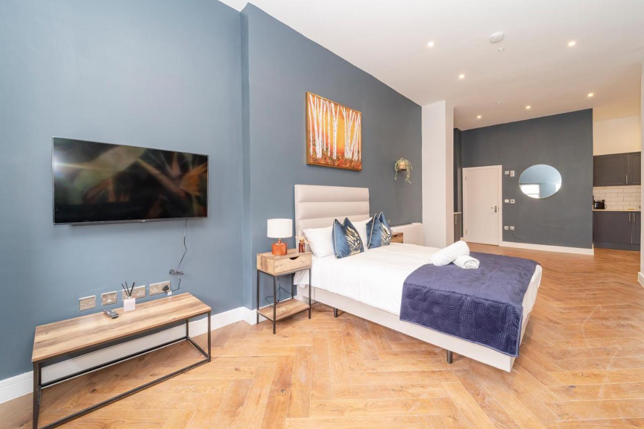 Morden Studio Flat Moments Away From Brighton Seafront Apartment Bagian luar foto
